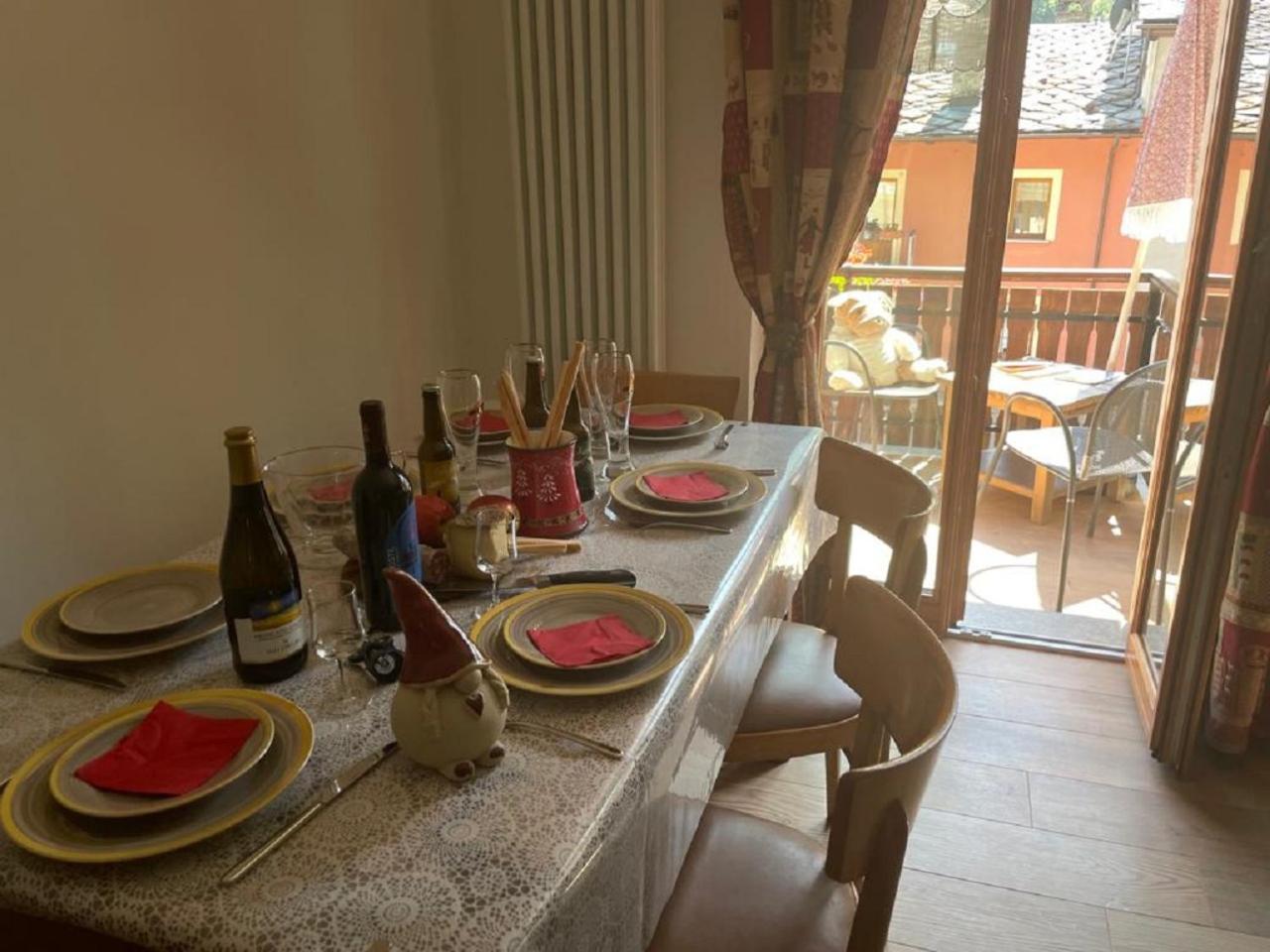 Maison Julie-Lungo La Via Francigena Etroubles Dış mekan fotoğraf