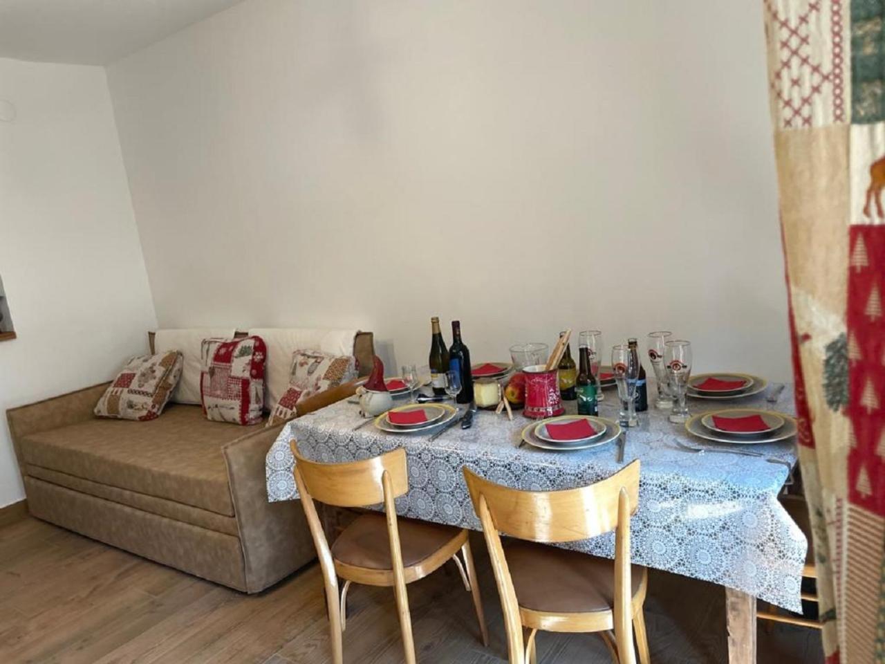 Maison Julie-Lungo La Via Francigena Etroubles Dış mekan fotoğraf