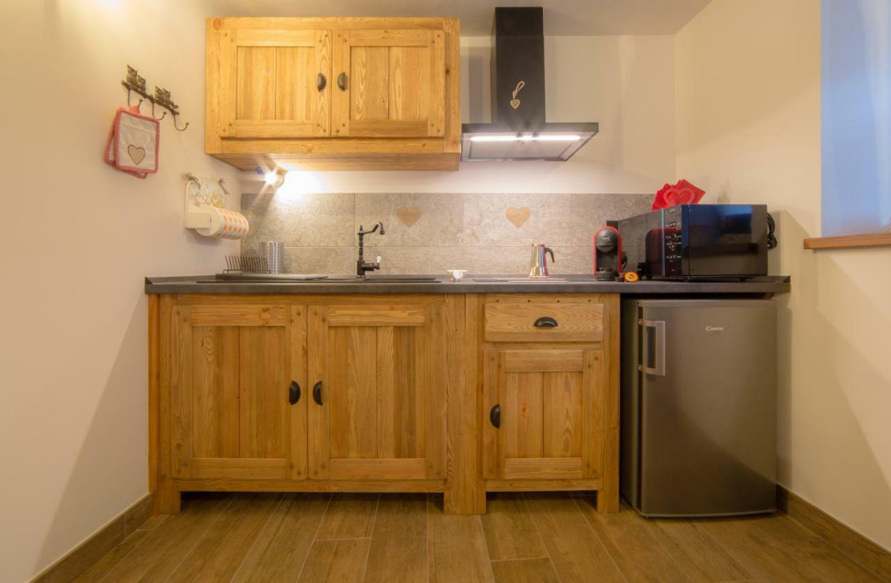 Maison Julie-Lungo La Via Francigena Etroubles Dış mekan fotoğraf